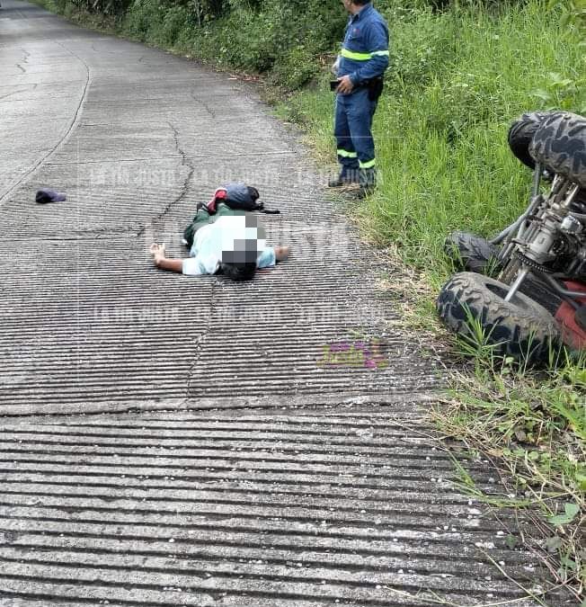 Derrapa en su cuatrimoto y pierde la vida