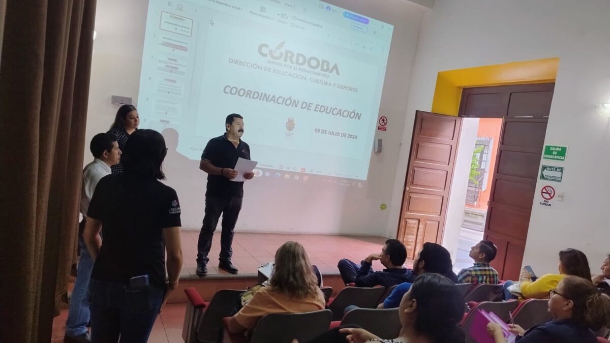 Organiza ayuntamiento de Córdoba la “Expo Feria estudiantil del renacimiento”
