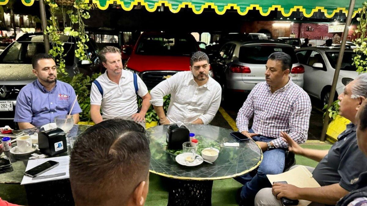 Zenyazen Escobar: diálogo constructivo para impulsar el desarrollo