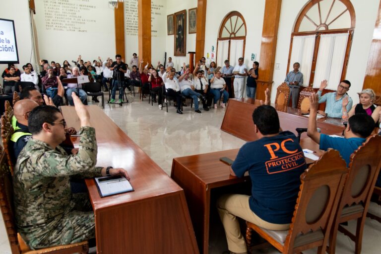 Consejeros de Protección Civil de Córdoba emiten medidas preventivas para salvaguardar la integridad física de familias