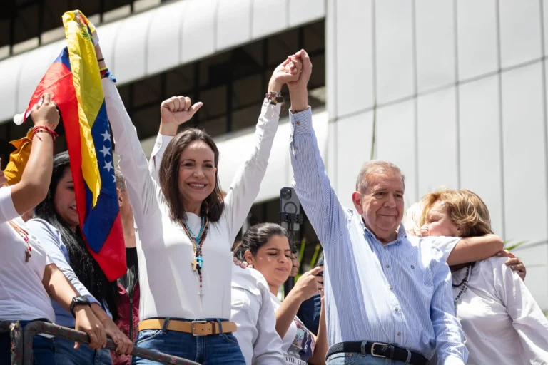 Costa Rica ofrece asilo político a los opositores venezolanos Edmundo González y María Corina Machado