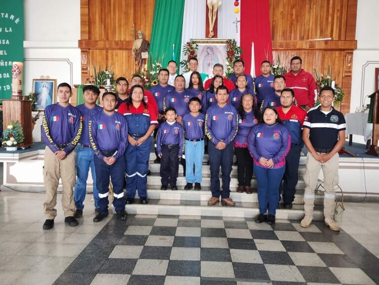 Bomberos de Ixhuatlán del Café celebran su día