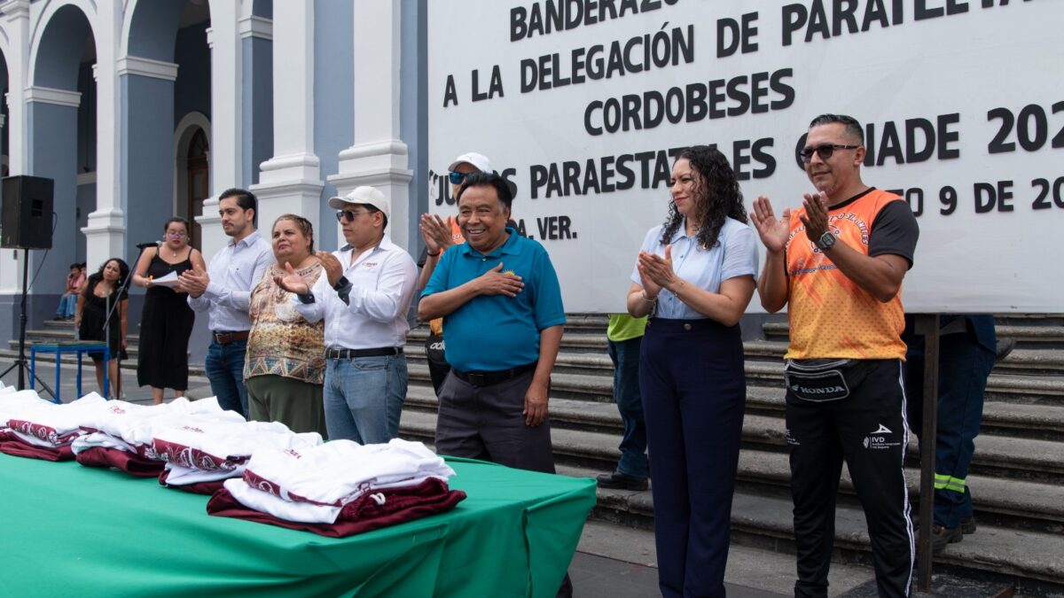 Abandera alcalde Juan Martínez Flores a delegación cordobesa de deporte adaptado