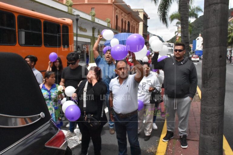“No se vale lo que le hicieron a mi mamita”: Joshua, hijo de Blanca Estela