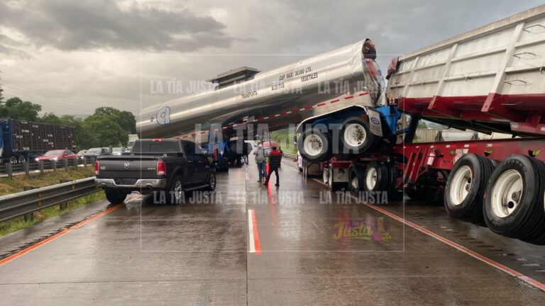 Accidente múltiple sobre la autopista Orizaba-Córdoba 
