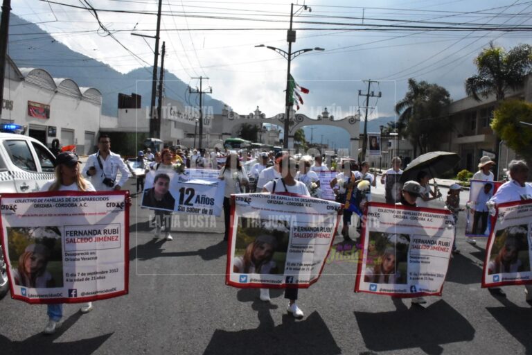 Realizan caminata pacífica “Ausencias”