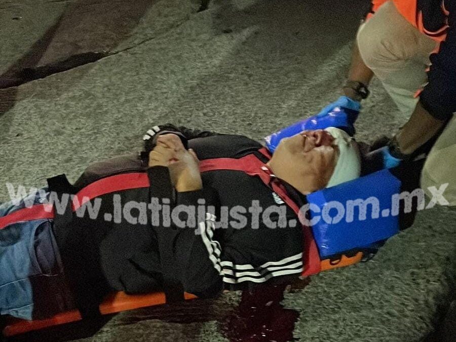 MOTOCICLISTA EN ESTADO DE EBRIEDAD, DERRAPÓ SOBRE LA CARRETERA FEDERAL ORIZABA- LA PERLA.