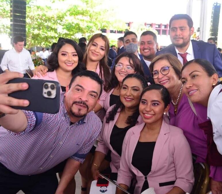Jóvenes en el Plan C.