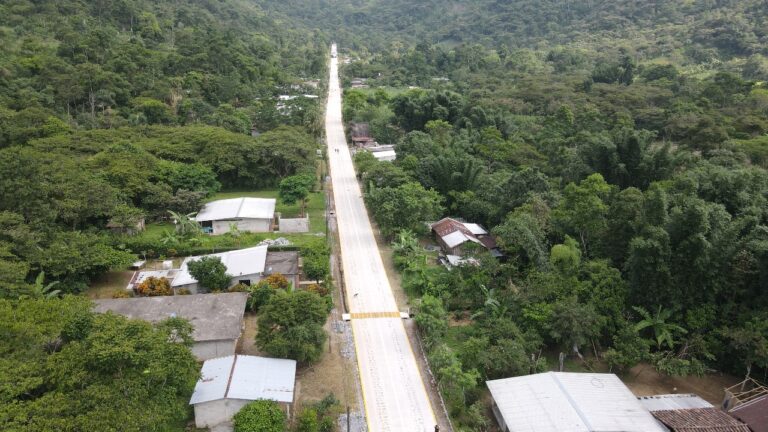 REALIZAN INAUGURACIÓN HISTÓRICA EN RINCÓN TUXPANGUILLO