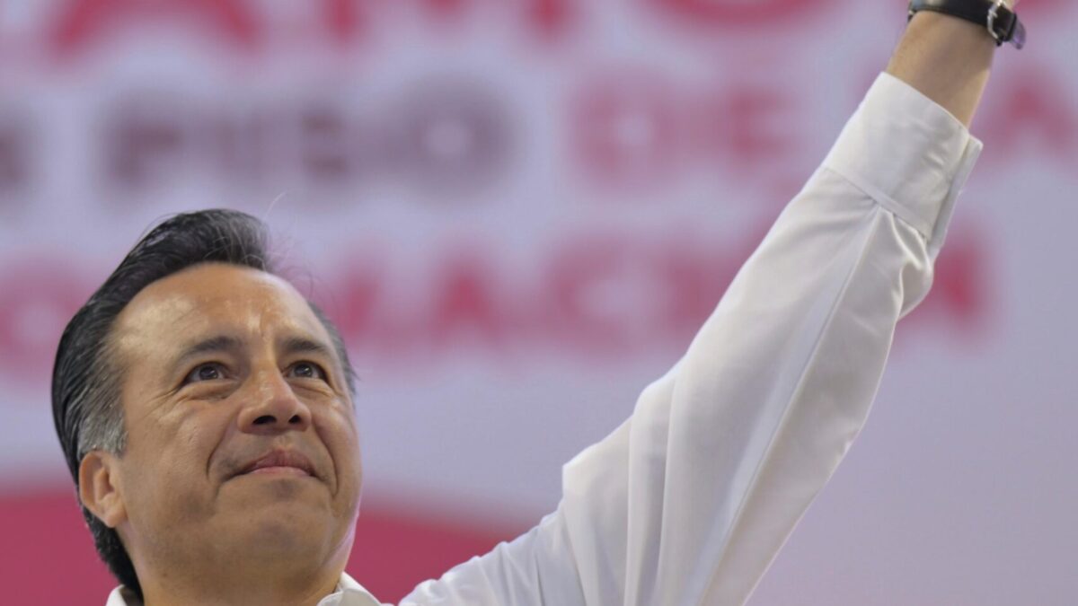 Atestiguan titulares del Poder Legislativo, VI Informe de Resultados del Gobernador Cuitláhuac García
