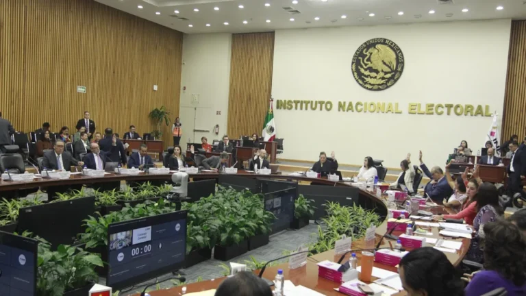 INE aprueba repartición de plurinominales; Morena-PT-PVEM tendrá mayoría calificada en San Lázaro