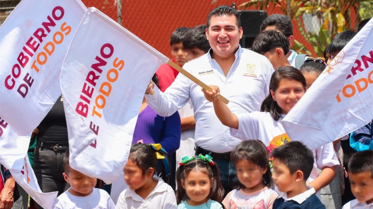 IXTACZOQUITLÁN AVANZA CON MÁS OBRA PÚBLICA