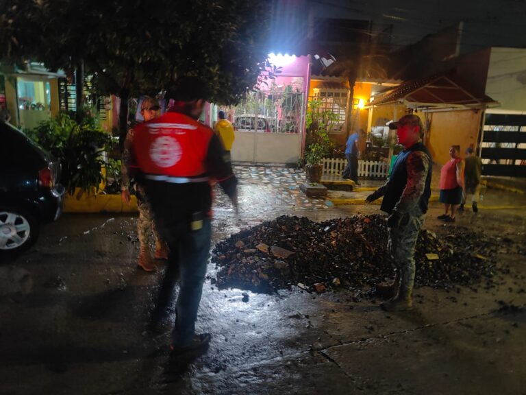 Coordinan acciones tras intensa lluvia en Córdoba