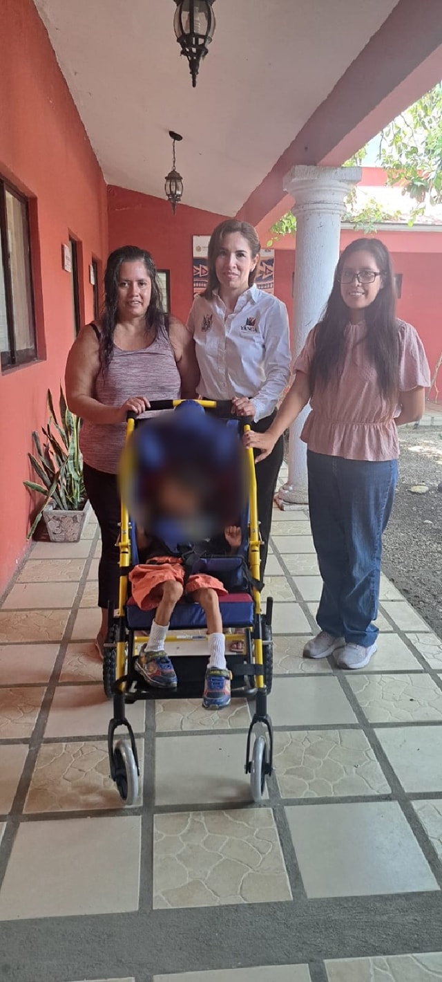 Otorga DIF de Yanga silla PCI