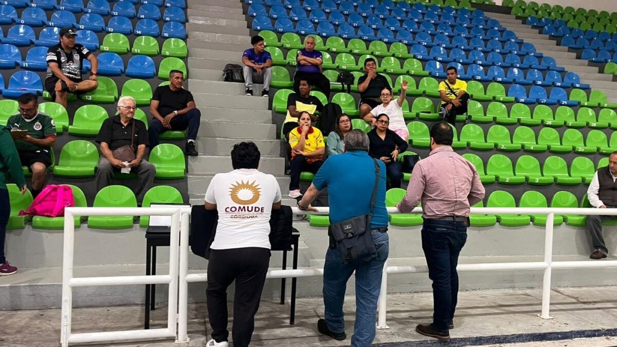 COMUDE refuerza compromiso con la comunidad deportiva