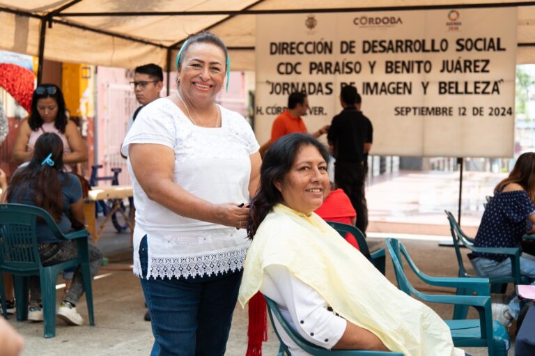 Centros Comunitarios inician con jornadas de belleza gratuitas