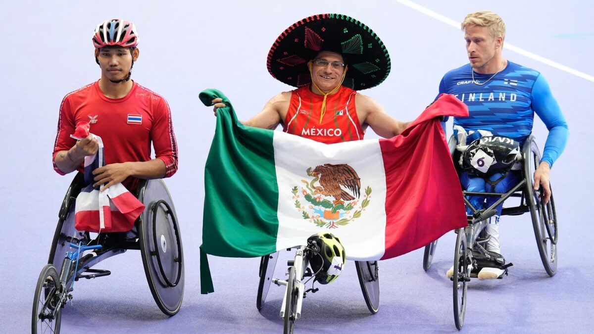 Con récord, Juan Pablo Cervantes gana el oro en los 100 metros del Para Atletismo