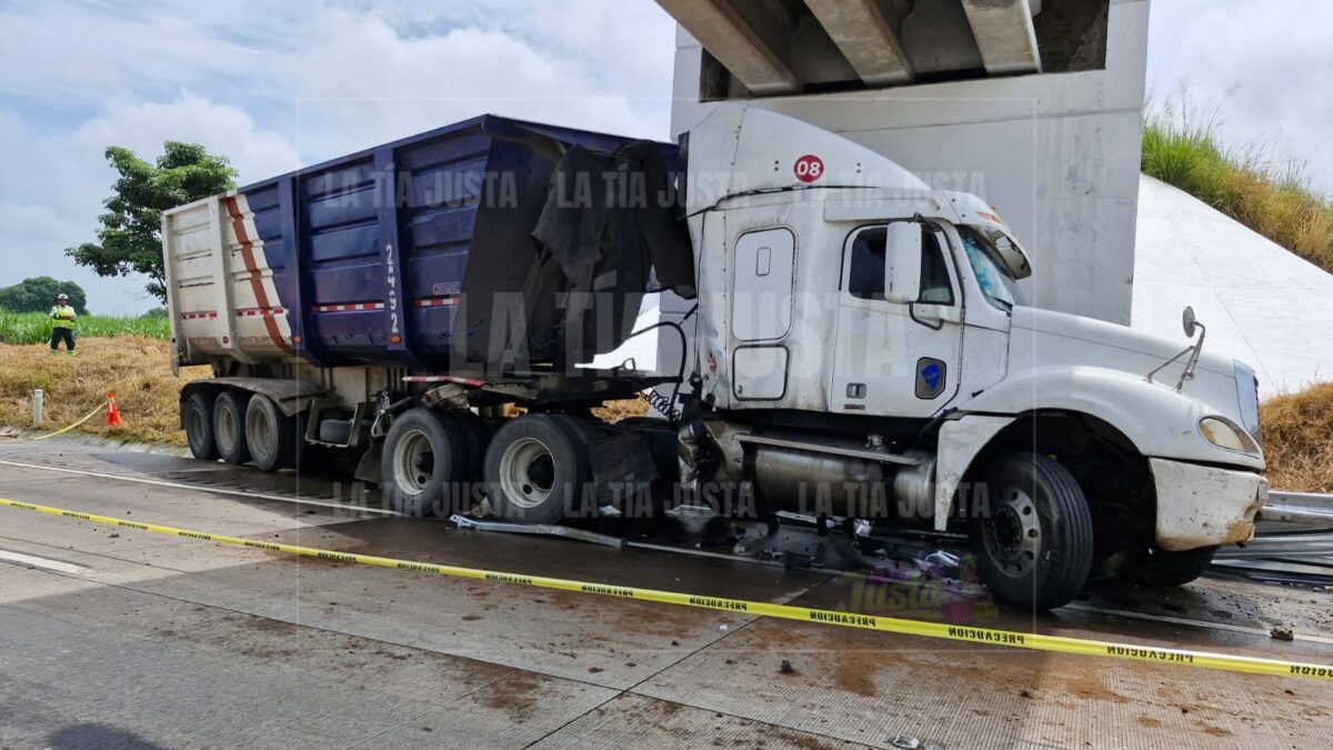 Identifican a fallecidos en accidente de la autopista Córdoba – Veracruz