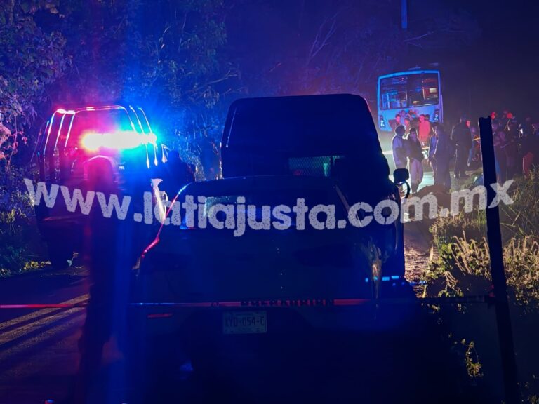 MOTOCICLISTA PIERDE LA VIDA AL DERRAPAR SOBRE EL CAMINO VIEJO A TONALIXCO, EN RAFAEL DELGADO.