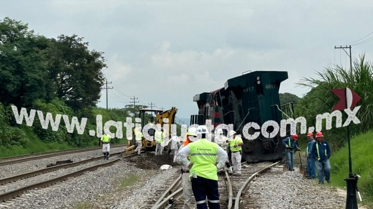 DESCARRILAN DOS LOCOMOTORAS EN POTRERILLO.