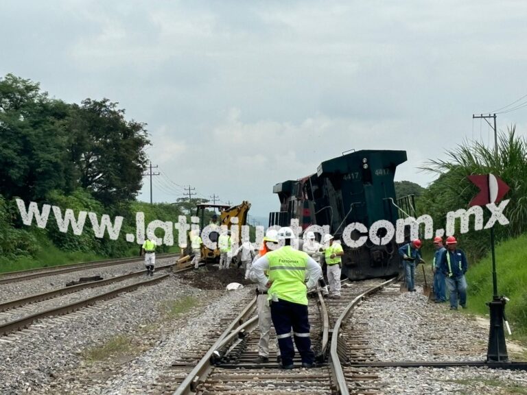 DESCARRILAN DOS LOCOMOTORAS EN POTRERILLO.