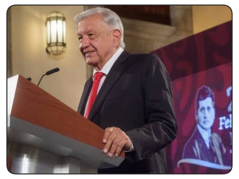CON TAMALES Y MARIACHIS AMLO SE DESPIDIÓ DEL GABINETE DE SEGURIDAD.