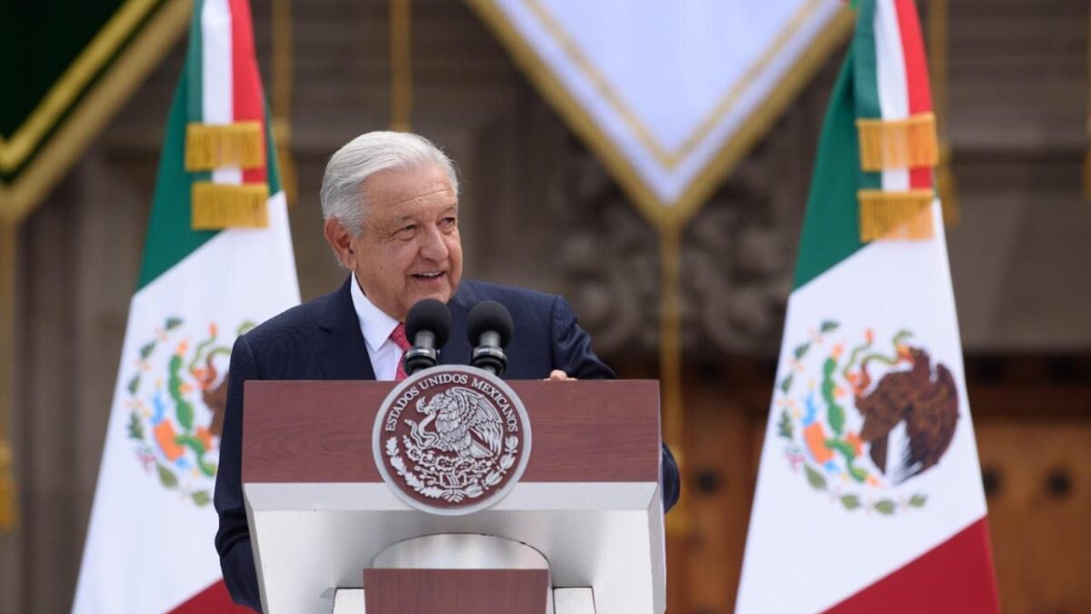 ¡ES Y SEGUIRÁ SIENDO UN HONOR ESTAR CON OBRADOR! ROCÍO NAHLE
