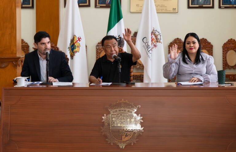 En sesión de cabildo aprueban presupuesto para la educación en la zona rural