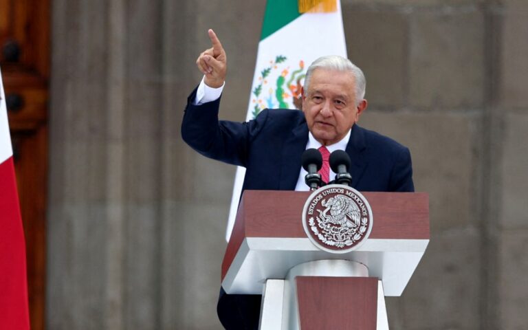 López Obrador afirma que en seis años de gobierno ‘revirtió la decadencia’ de México