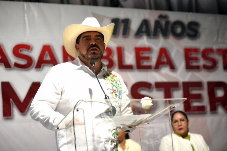 “Aquí está su ejército gobernadora”: Zenyazen Escobar