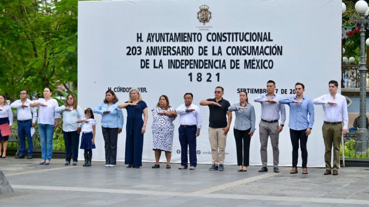 Conmemoran 203 Aniversario de la Consumación de la Independencia de México