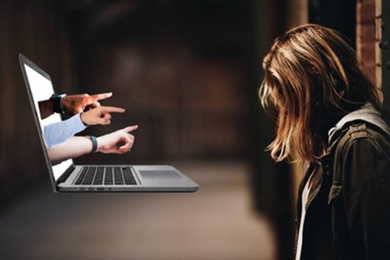 “Sicariato digital” se considerará violencia contra mujeres .
