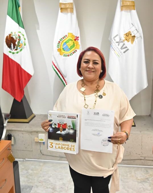 Presidenta del Congreso entrega su Tercer Informe de Labores Legislativas