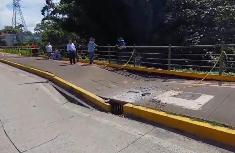 Supervisa Alcalde daños en boulevard Tratados de Córdoba