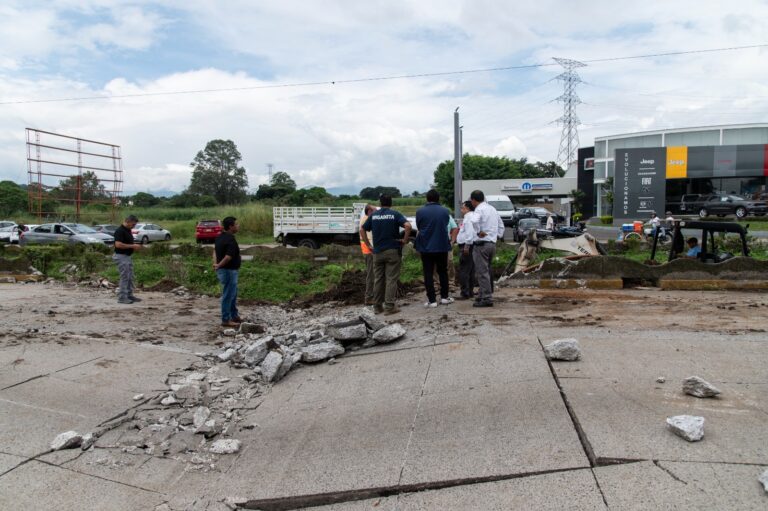 Restringen Boulevard Tratados de Córdoba para camiones pesados