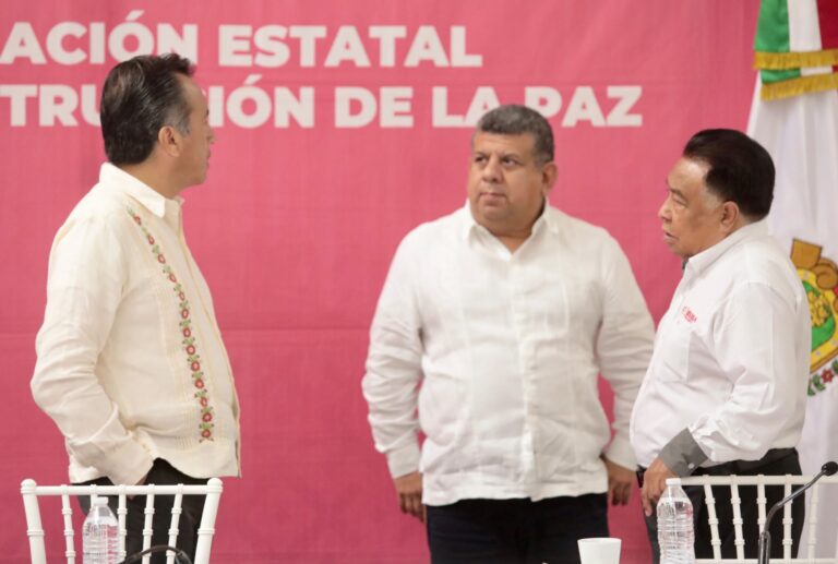 Recibe Córdoba dos patrullas