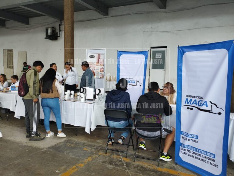 Exitosa Feria del Empleo Nogales 2024