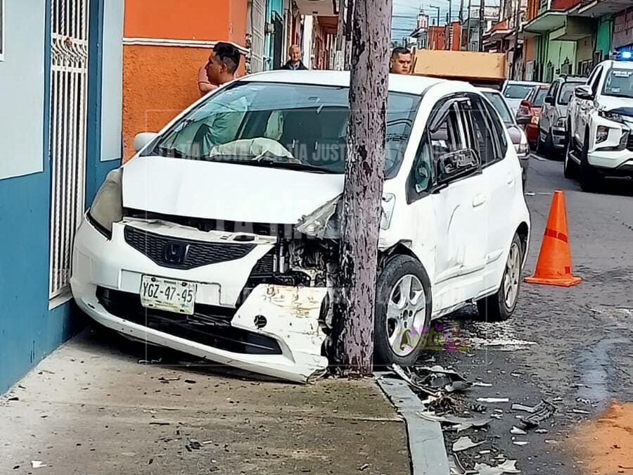 Aparatoso accidente en Colonia Centro
