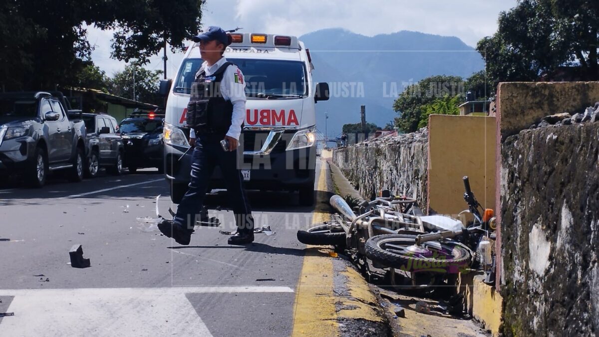 Choque entre motocicleta y particular