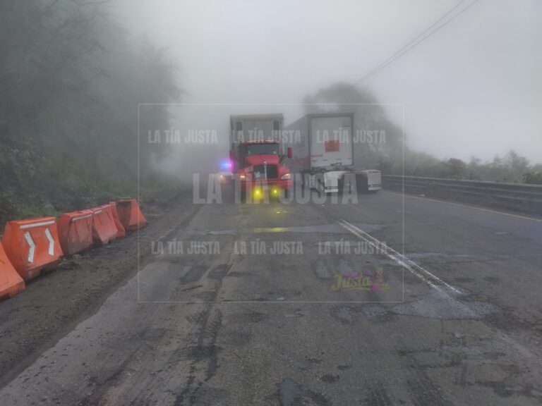 Retiro de derrumbe en la autopista podría tardar hasta un mes