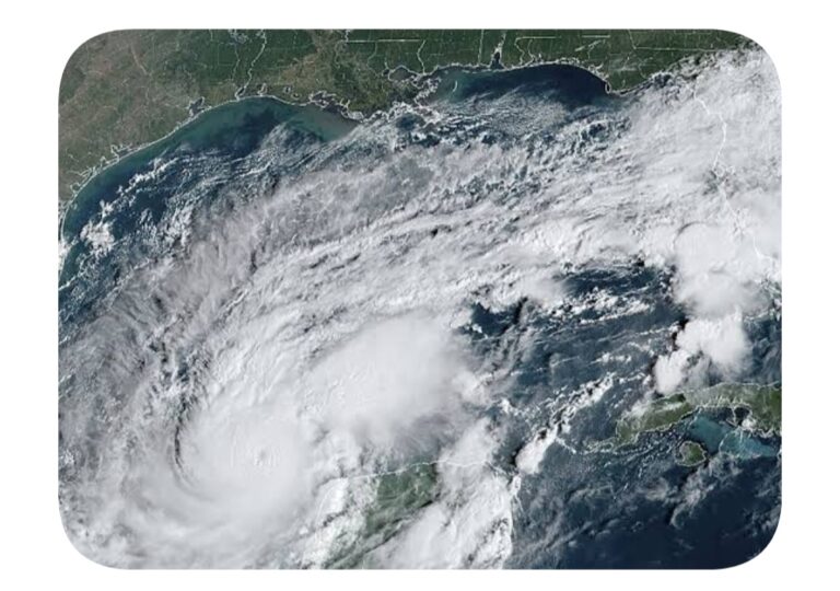 ANTES DE TOCAR TIERRA EN EL ESTADO DE FLORIDA EL HURACÁN MILTON YA ES CATEGORÍA 5.
