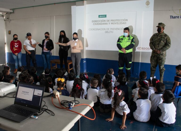 En el mes de octubre se atienden centros educativos y el sector empresarial en pláticas de prevención
