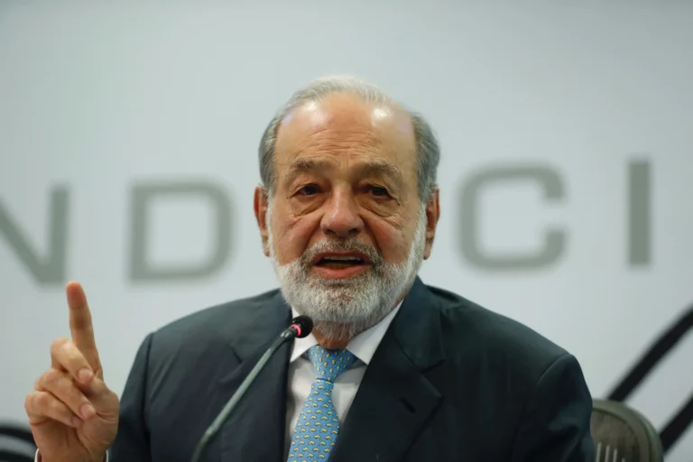 Carlos Slim y presidente del CCE se reúnen con Sheinbaum en Palacio Nacional