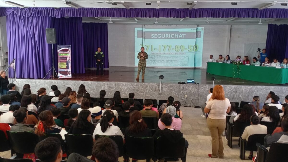 Asisten ocho telebachilleratos de Córdoba a conferencia sobre Prevención, Detección y Actuación frente a la Violencia de Género contra Mujeres, Niñas y Adolescentes