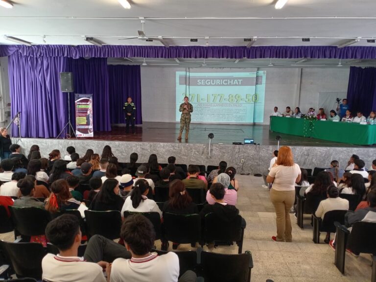 Asisten ocho telebachilleratos de Córdoba a conferencia sobre Prevención, Detección y Actuación frente a la Violencia de Género contra Mujeres, Niñas y Adolescentes