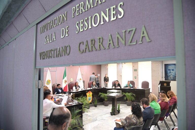 Concede Congreso licencia para separarse del cargo a tres munícipeA