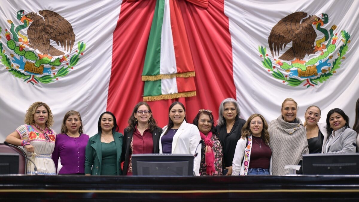 Crean Comisión para el otorgamiento de la medalla Adolfo Ruiz Cortines 2024