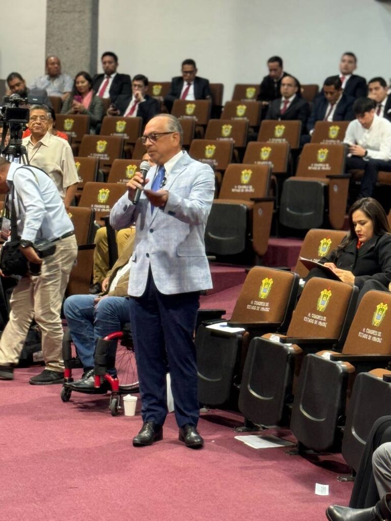 Solo el 8.7% de la Red Carretera de Veracruz fue atendida en 6 Años, Señala Diputado Adrián Ávila Estrada