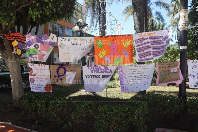 Instalan Tendedero de la No Violencia en Ciudad Mendoza