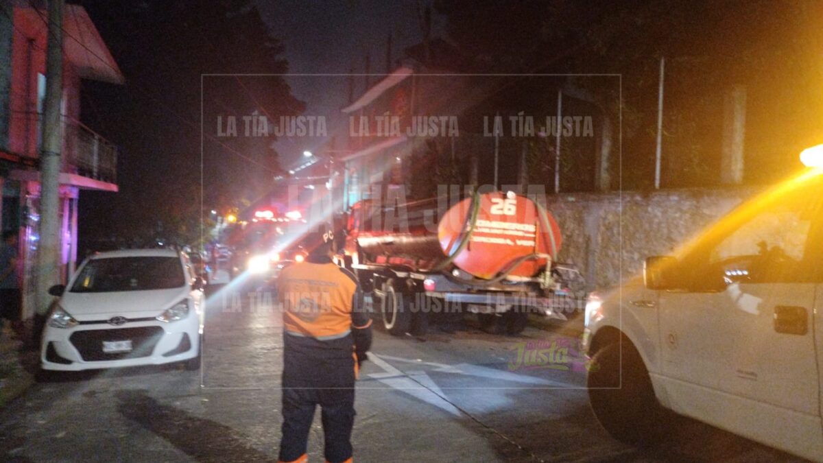 CORTO CIRCUITO PROVOCA INCENDIO EN CUARTERÍA